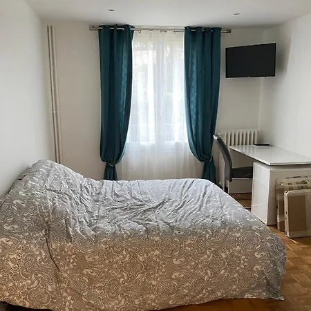 Апартаменты Amaya - Standing Au Bord De L'oise